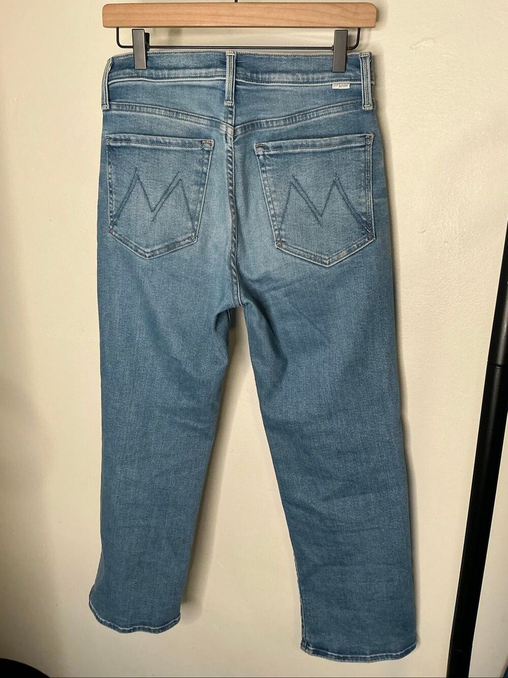 Mother Denim Lil Rambler Zip Flood | Out of the Blue in 27 - Picture 5 of 9